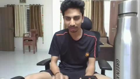 maskboyz2003 online show from 01-31-25, 04:06