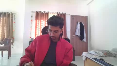 maskboyz2003 online show from 02-02-25, 03:54