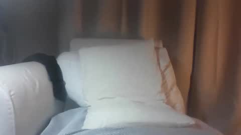 masked2025 online show from 12-23-25, 06:33