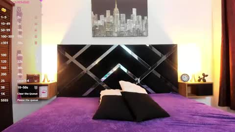 Scarlet  online show from 04-15-26, 06:15