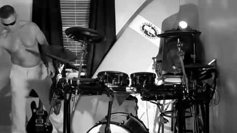 HappyZending online show from 04-05-26, 01:58