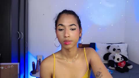 Snapshot of massielhot chatting on 01-07-26, 04:31 massielhot online show from 01-07-26, 04:31