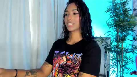 Snapshot of massielhot chatting on 06-18-26, 07:29 massielhot online show from 06-18-26, 07:29