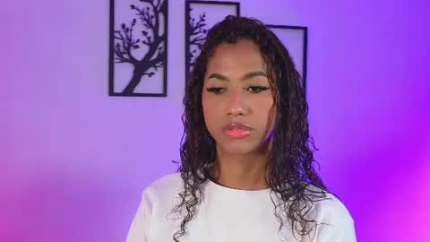 Snapshot of massielhot chatting on 07-20-26, 07:38 massielhot online show from 07-20-26, 07:38