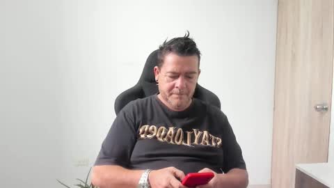massimo_danger online show from 10-23-25, 01:21