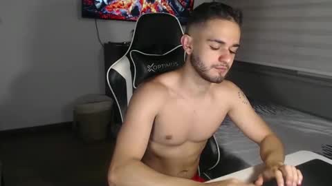 massimo online show from 12-23-25, 02:53