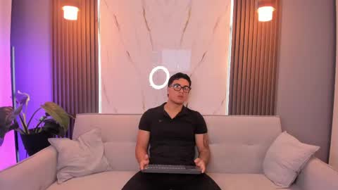 massimo_ross online show from 04-16-26, 10:16