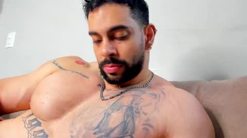 massimo online show from 09-25-25, 03:54