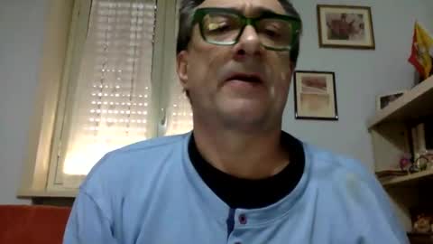 Snapshot of massimoxsempre chatting on 12-02-24, 11:12 massimoxsempre online show from 12-02-24, 11:12
