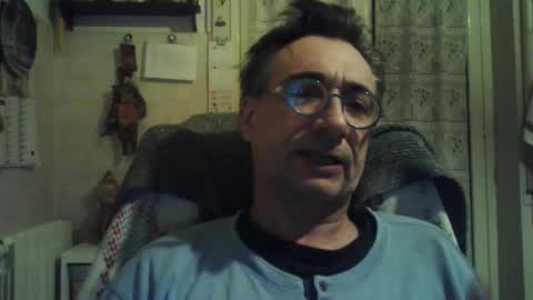 Snapshot of massimoxsempre chatting on 12-02-24, 10:01 massimoxsempre online show from 12-02-24, 10:01