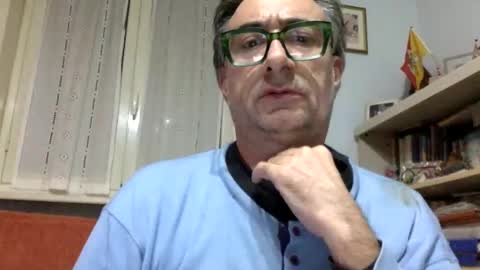 Snapshot of massimoxsempre chatting on 12-04-24, 09:24 massimoxsempre online show from 12-04-24, 09:24