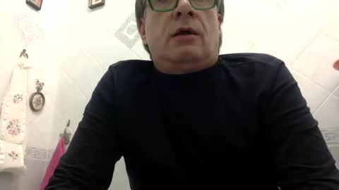 Snapshot of massimoxsempre chatting on 12-10-24, 03:41 massimoxsempre online show from 12-10-24, 03:41