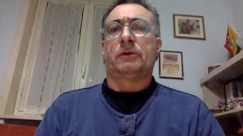 Snapshot of massimoxsempre chatting on 12-12-24, 02:37 massimoxsempre online show from 12-12-24, 02:37