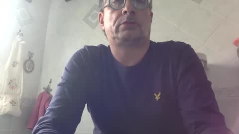 Snapshot of massimoxsempre chatting on 12-13-24, 10:08 massimoxsempre online show from 12-13-24, 10:08