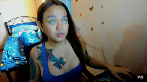 Snapshot of massivecockcum chatting on 01-07-25, 11:14 kimmy online show from 01-07-25, 11:14