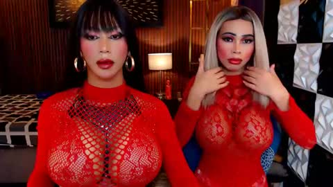 massivecockrhiana online show from 05-17-26, 06:59