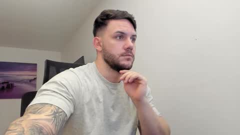 Alex online show from 11-28-25, 06:38