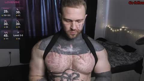 Snapshot of master_oil chatting on 04-07-26, 04:35 Huge Alex online show from 04-07-26, 04:35