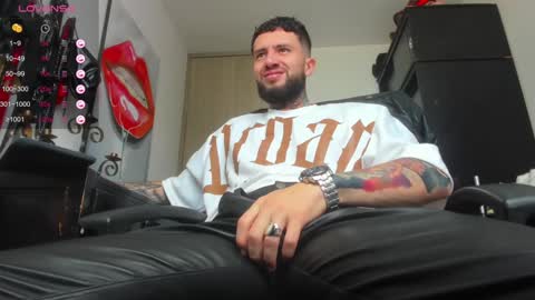 steven  online show from 01-03-25, 04:59