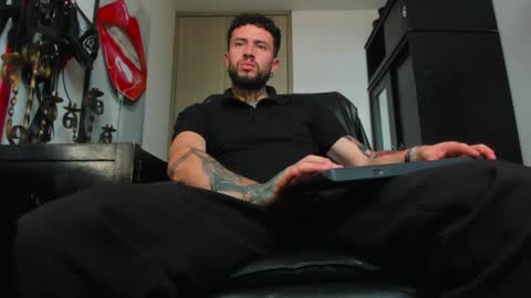 steven  online show from 01-30-25, 07:26