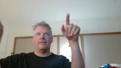Master Thorn online show from 05-05-26, 02:25