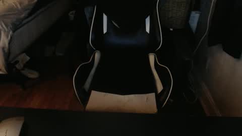 Snapshot of masterbatemike1 chatting on 11-01-25, 11:18 MasterbateMike online show from 11-01-25, 11:18