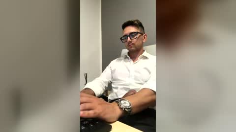 Snapshot of masterboss_fl chatting on 07-03-26, 11:49 Master Boss online show from 07-03-26, 11:49