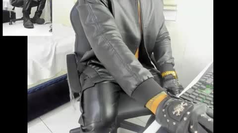 mastercash_leather online show from 12-03-25, 09:13