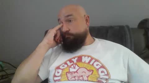 Snapshot of masterdurt chatting on 02-02-25, 05:48 The Big Duurty online show from 02-02-25, 05:48