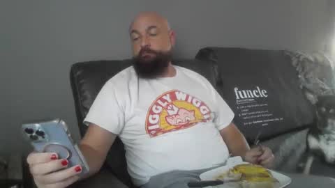 Snapshot of masterdurt chatting on 02-02-25, 09:45 The Big Duurty online show from 02-02-25, 09:45