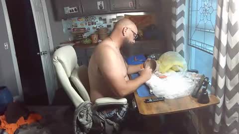 Snapshot of masterdurt chatting on 05-21-26, 01:01 The Big Duurty online show from 05-21-26, 01:01