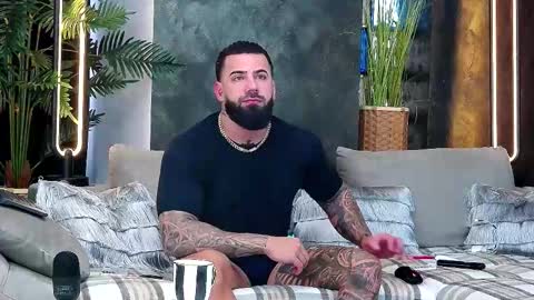 masterkingofmuscle online show from 11-17-25, 07:47