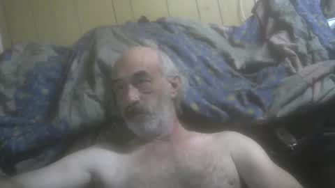 Snapshot of mastermichael24 chatting on 12-27-24, 02:04 mastermichael24 online show from 12-27-24, 02:04