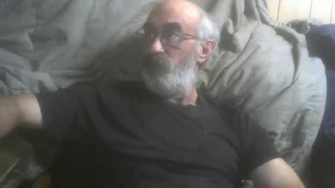 Snapshot of mastermichael24 chatting on 11-29-25, 02:03 mastermichael24 online show from 11-29-25, 02:03