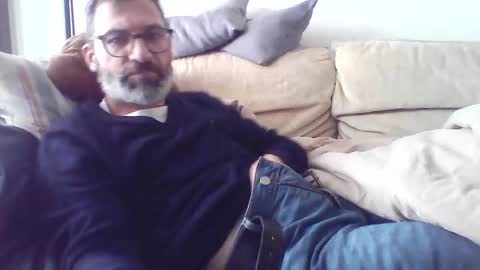 Snapshot of masterp17 chatting on 02-13-25, 01:59 Master P online show from 02-13-25, 01:59