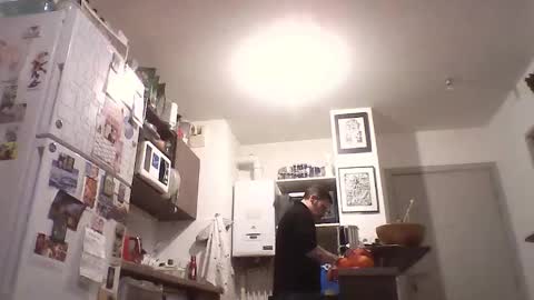 Snapshot of masterp17 chatting on 11-30-25, 05:39 Master P online show from 11-30-25, 05:39