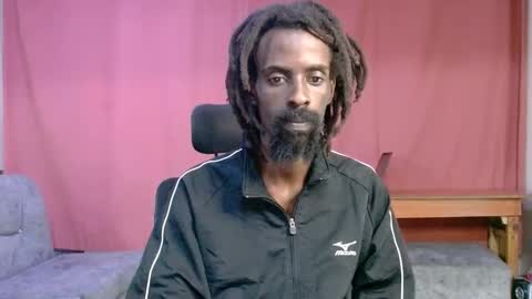 Snapshot of masterr_bate chatting on 09-25-25, 06:11 Marl online show from 09-25-25, 06:11