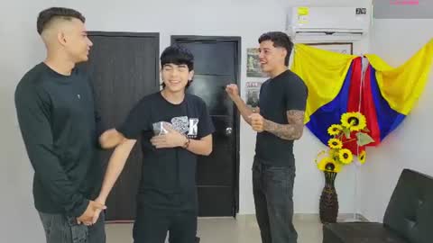 Team Cris Darwin- Fernando- Stiven- David online show from 07-19-26, 11:14