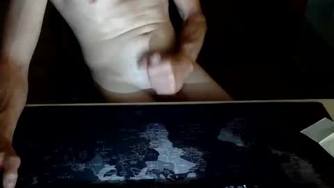 Snapshot of masturbatemindbreaker chatting on 05-31-26, 09:27 MasturbateMindbreaker online show from 05-31-26, 09:27