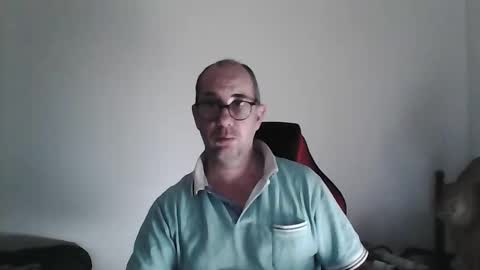Snapshot of mat11efou chatting on 04-30-26, 12:22 mat11efou online show from 04-30-26, 12:22