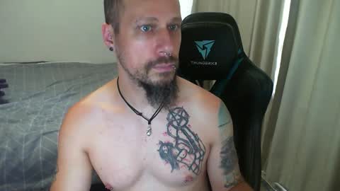 Snapshot of matchy666 chatting on 02-11-25, 12:06 Matchy online show from 02-11-25, 12:06