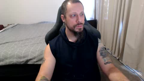 Snapshot of matchy666 chatting on 06-12-26, 11:46 Matchy online show from 06-12-26, 11:46