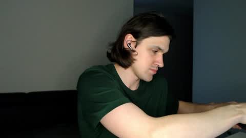 mateo_zeus online show from 06-09-26, 10:21