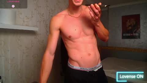 Snapshot of mateobenjamin chatting on 11-18-25, 06:07 MateoBenjamin online show from 11-18-25, 06:07