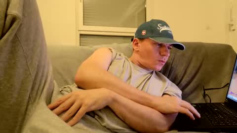 Snapshot of math_huston chatting on 01-20-25, 05:27 math huston online show from 01-20-25, 05:27