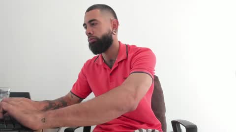 Matheus     online show from 01-17-25, 06:23