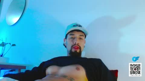 STRURIBE ON INSTAGRAM online show from 10-28-25, 07:12