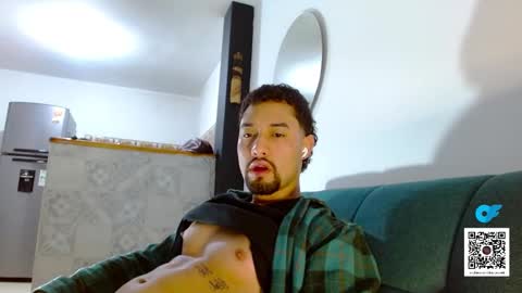 STRURIBE ON INSTAGRAM online show from 11-20-25, 11:10