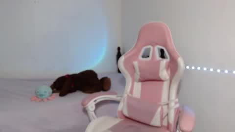 Mathew Clearmont online show from 10-23-25, 02:55