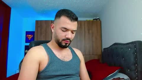 Snapshot of mathewhot3 chatting on 11-28-25, 06:16 mathewhot3 online show from 11-28-25, 06:16